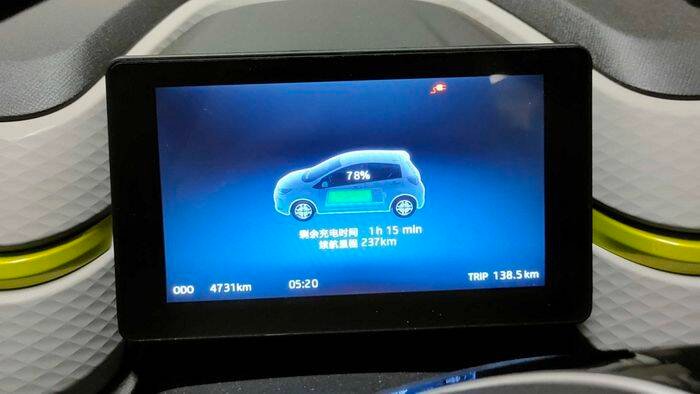 CT Auto revela cuidados essenciais antes de comprar carro híbrido ou elétrico usado