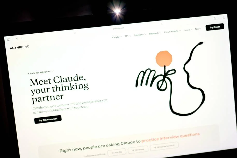 Dario Amodei e Anthropic enfrentam pressão de investidores para evitar conflito com EUA