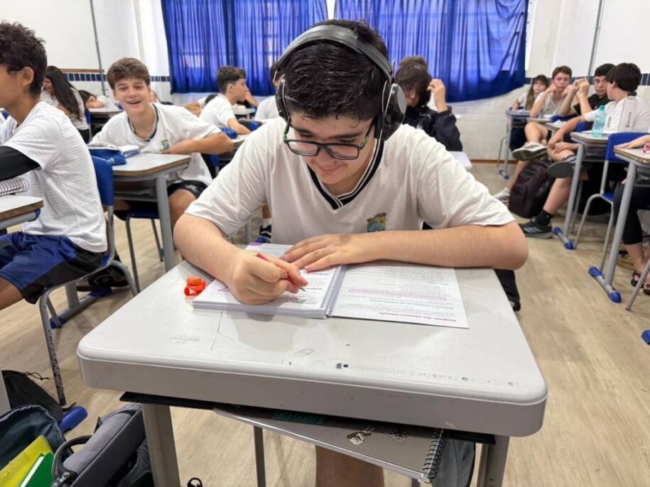 Davi de Almeida Dalmut conquista medalha de ouro da OBMEP e faz história em Itapema