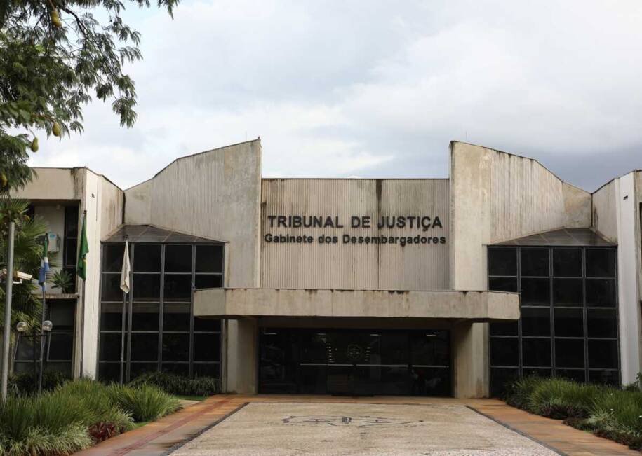 Desembargador Ary Raghiant Neto deixa TJMS após salários de até R$ 230 mil