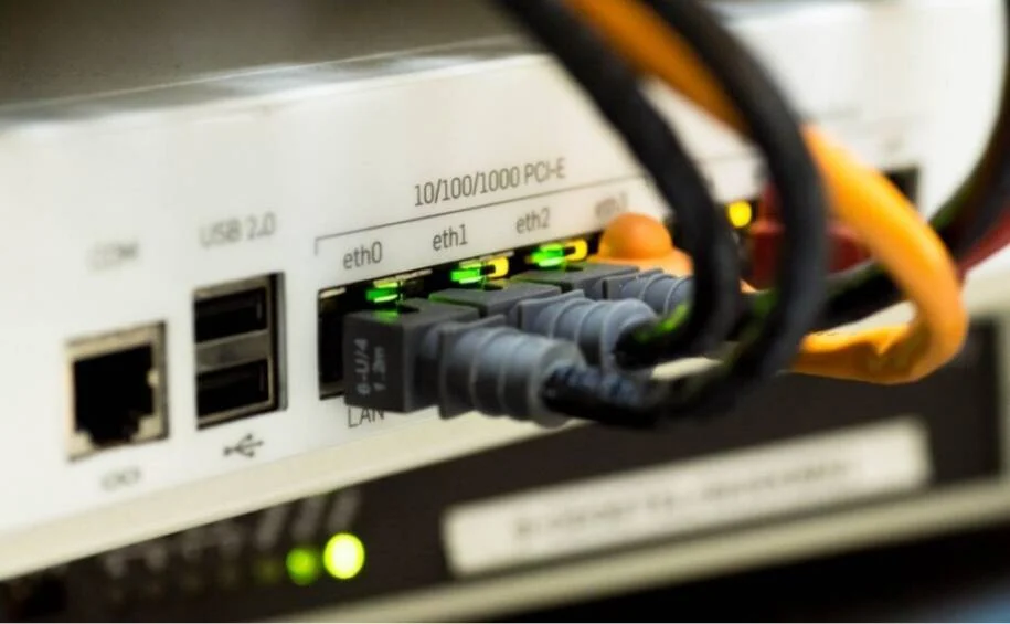 Desktop Internet Operator enfrenta crise: instabilidade gera mais de 300 reclamações!