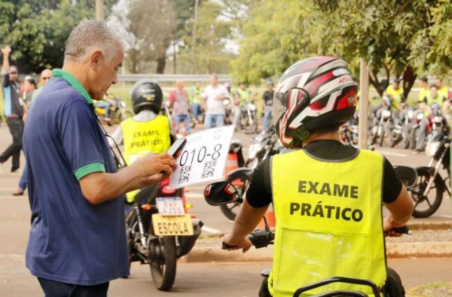 Detran-MS registra 92% de aprovação em provas de motocicleta após mudanças