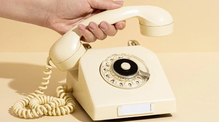 Dia do Telefone: Brasil celebra invenção de Alexander Graham Bell e sua evolução