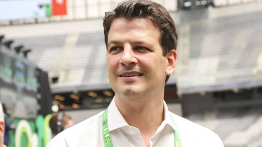 Eduardo Pimentel enfrenta Sergio Moro em pesquisa eleitoral decisiva no Paraná