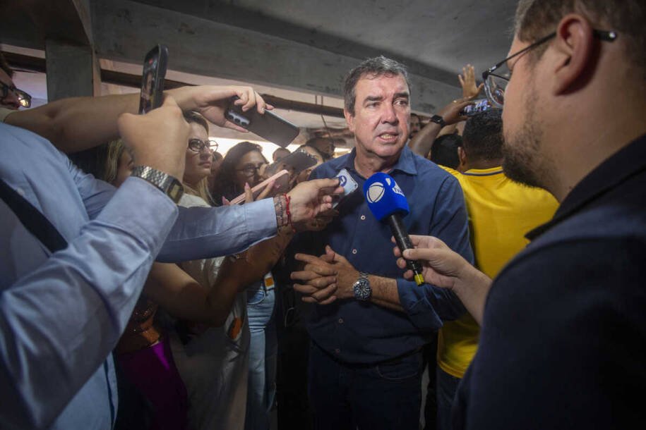 Eduardo Riedel apoia Barbosinha como vice em 2026, mas tudo ainda é incerto