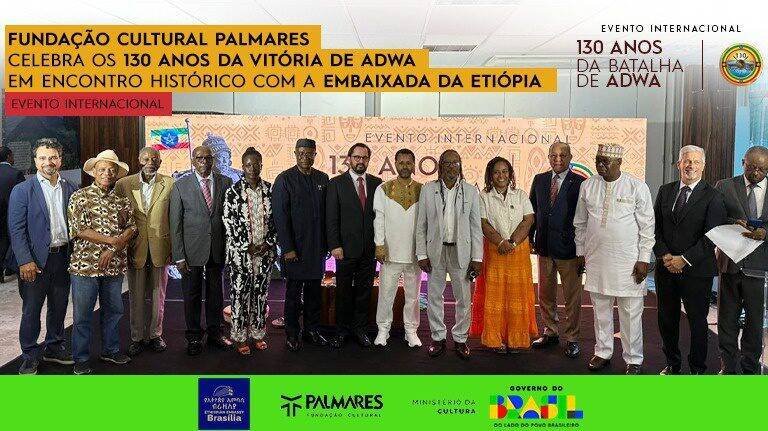 Embaixador Leulseged Tadese entrega bandeira da Etiópia em Brasília e celebra Adwa