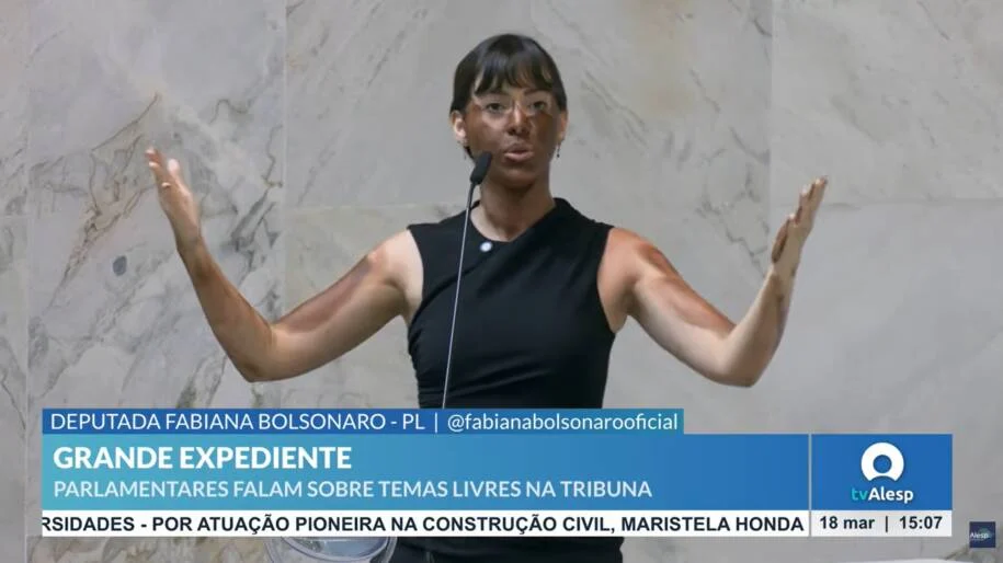 Fabiana Bolsonaro critica Érika Hilton e gera polêmica com ‘blackface’ na Alesp