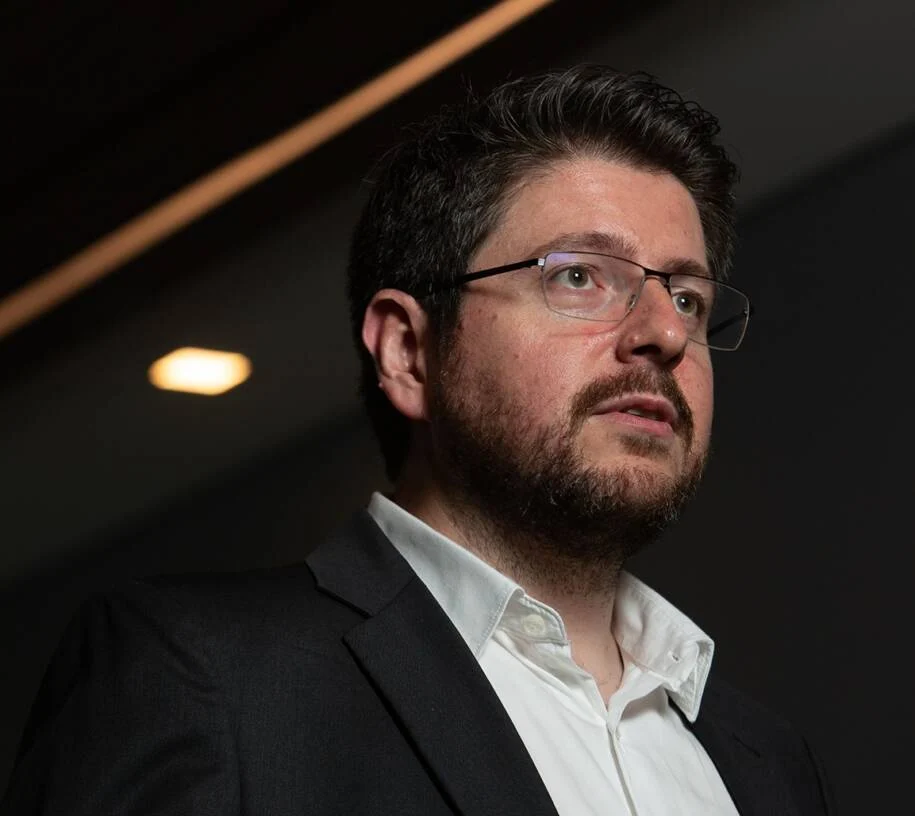 Fernando Fontoura prevê fluxo para Brasil em meio a conflito EUA-Israel x Irã