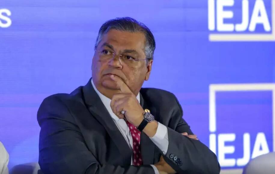 Flávio Dino anula quebra de sigilo de Lulinha e critica CPMI do INSS