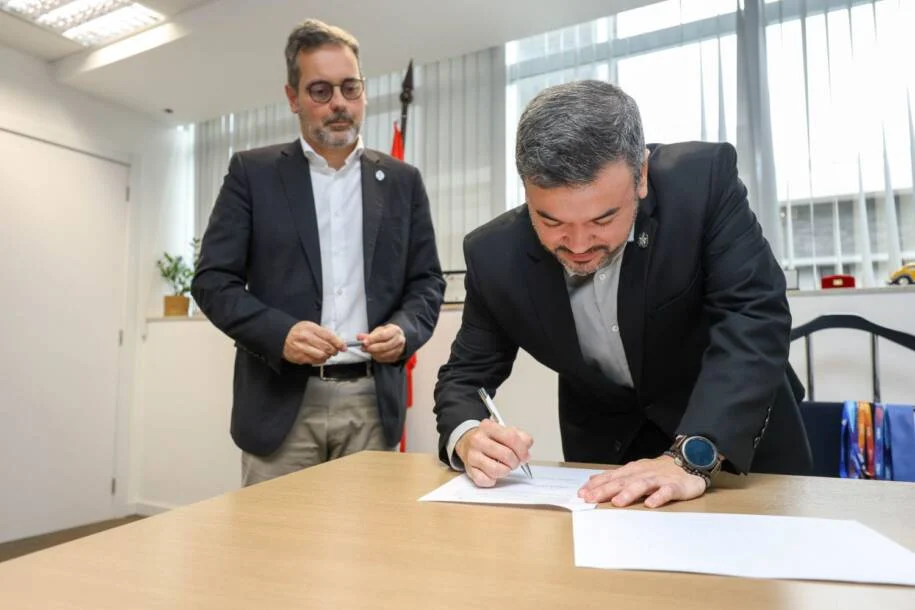 Governo de Santa Catarina assina protocolo com Universidade de Coimbra e promete inovação