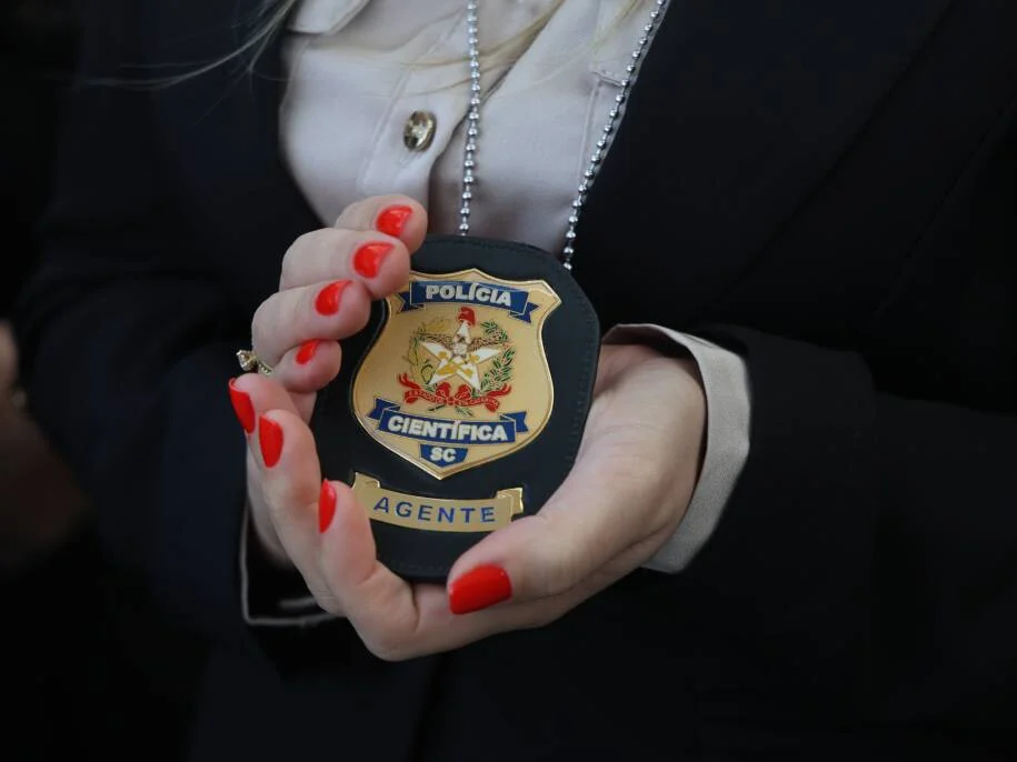 Governo de Santa Catarina nomeia 30 novos agentes da Polícia Científica em 15 cidades