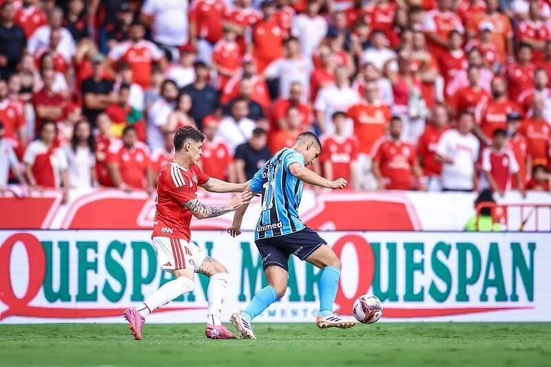 Grêmio conquista Gauchão de 2026 após empate emocionante com o Inter no Beira-Rio