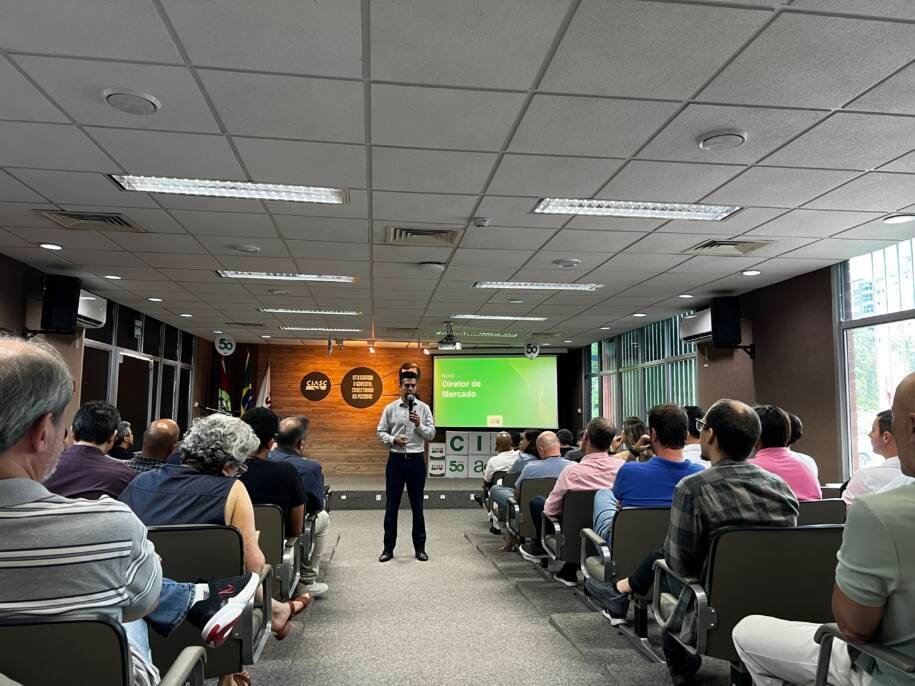 Gustavo Madeira da Silveira revela balanço e apresenta Diogo Quintino no CIASC