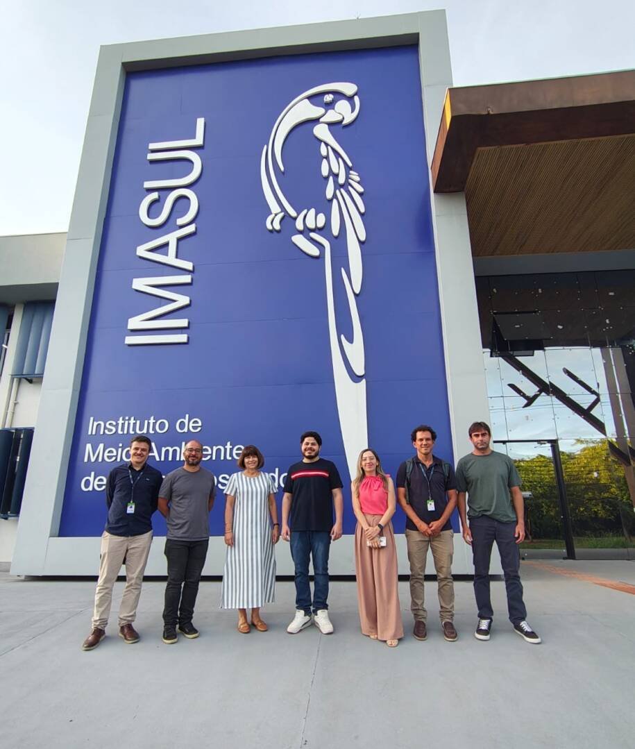 Instituto do Meio Ambiente de Santa Catarina avança com logística reversa após visita ao IMASUL