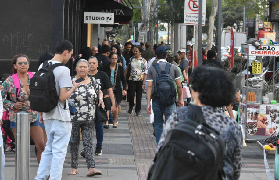 Instituto Ideia revela: 58% dos brasileiros veem dívida federal como grave ameaça