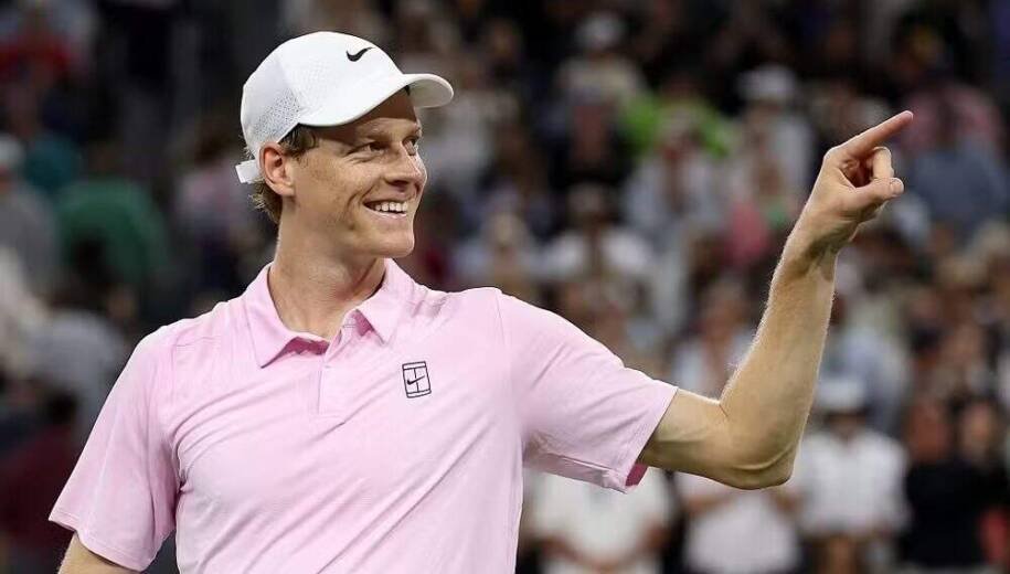 Jannik Sinner conquista título inédito em Indian Wells e desafia Medvedev