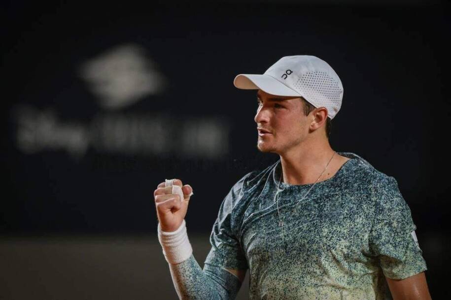 João Fonseca vence Tommy Paul e avança para enfrentar Jannik Sinner em Indian Wells