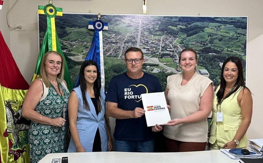 Joice Gomes convoca jovens para Encontro Regional das Juventudes em Imbituba