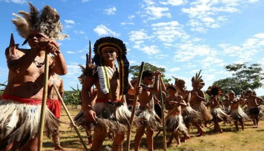 Justiça Federal obriga Sanesul a fornecer água a indígenas em Naviraí após contaminação