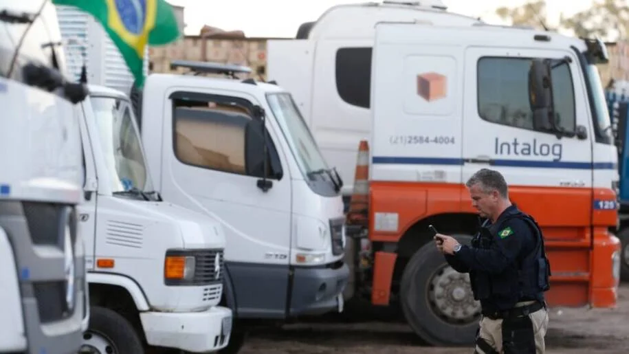 Justiça Federal proíbe bloqueios em rodovias de SC após pedido de Lula