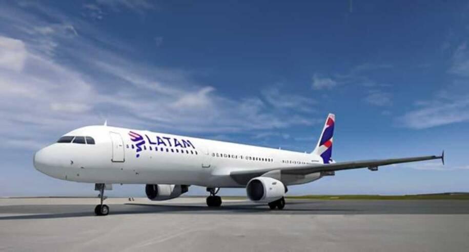 Latam Airlines é condenada a indenizar idosa por erro em viagem internacional