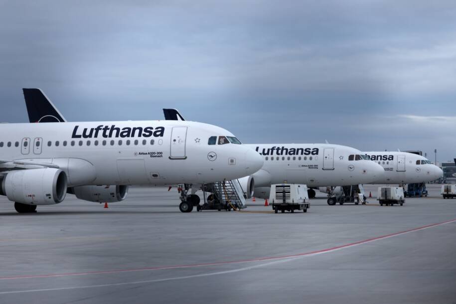 Lufthansa estende suspensão de voos após ataques ao Irã e morte de soldados dos EUA