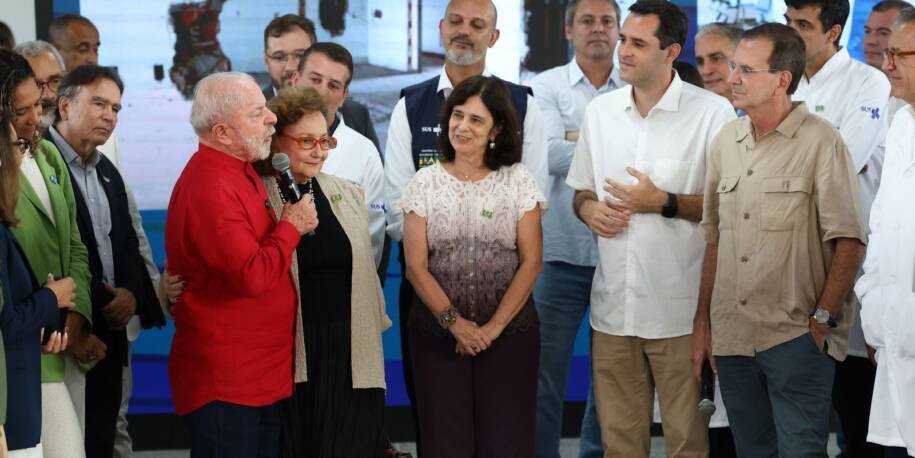 Luiz Inácio Lula da Silva inaugura setor de trauma no Hospital do Andaraí e revoluciona saúde