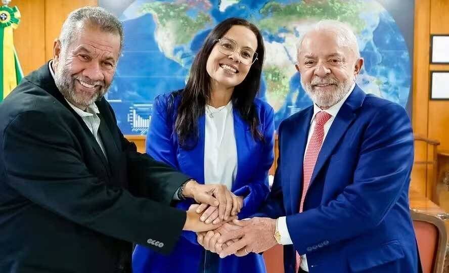 Lula avalia aliança com Juliana Brizola para enfrentar Luciano Zucco no RS