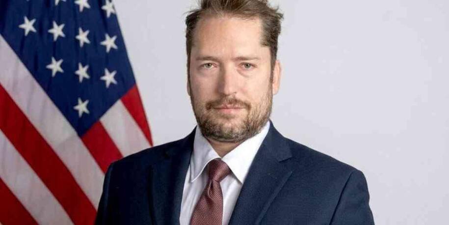 Lula condiciona entrada de Beattie ao visto de Padilha e revoga autorização