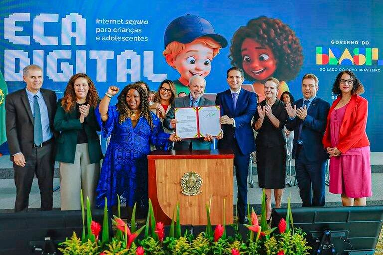 Lula lança ECA Digital e Polícia Federal intensifica proteção infantil online