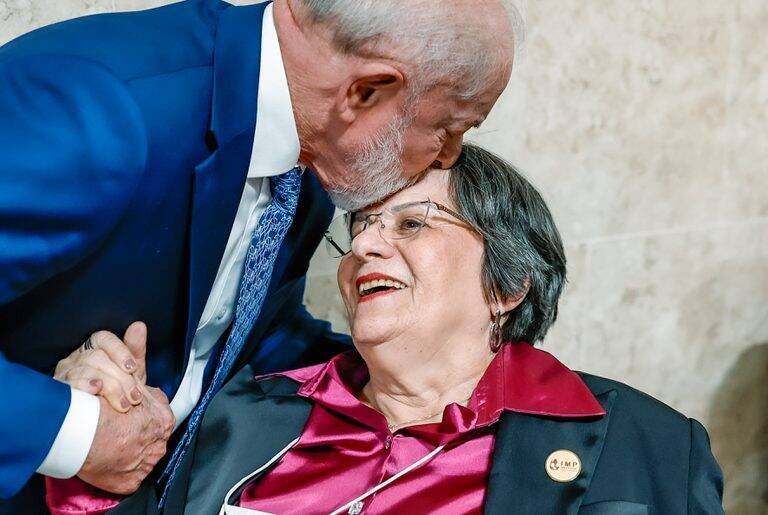 Lula lança medidas para mulheres e apoio à Zona da Mata em semana decisiva