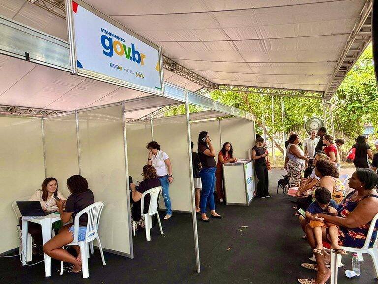 MGI amplia acesso a serviços públicos em Manguinhos e destaca microempreendedora