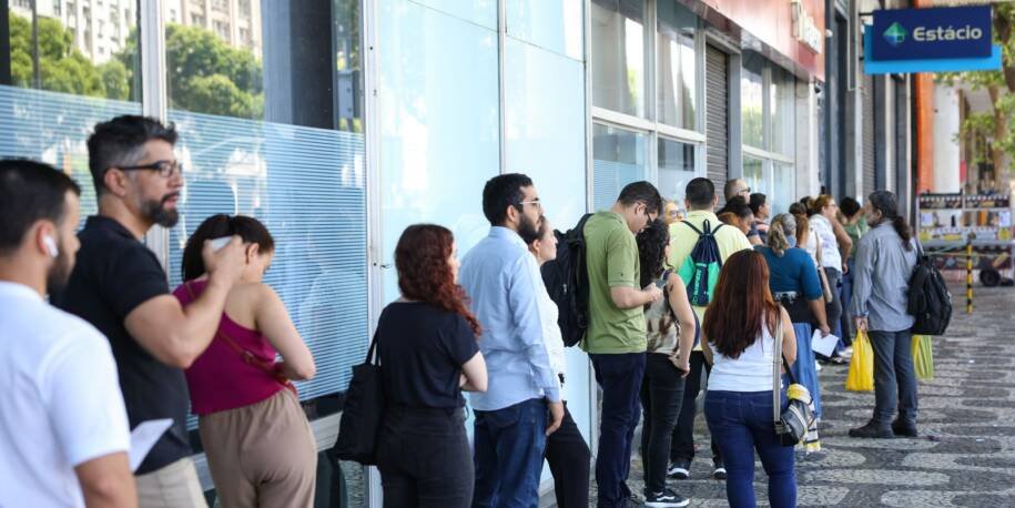 Ministério da Gestão convoca 102 candidatos do CNU 2025 para confirmar interesse