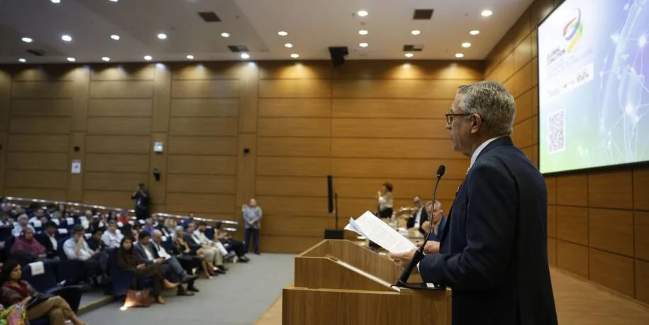 Ministério da Saúde inicia combate à dengue com Coalização Global e investimento pesado