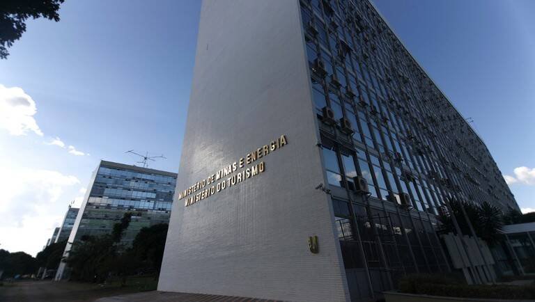 Ministério de Minas e Energia propõe mudanças que podem impactar conta de luz