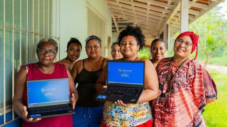 Ministérios das Comunicações e Mulheres firmam parceria para inclusão digital de mulheres