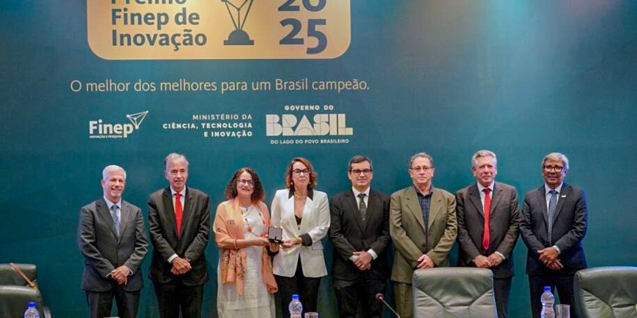 Ministra Luciana Santos destaca 40 projetos premiados no Prêmio Finep 2025 em Brasília
