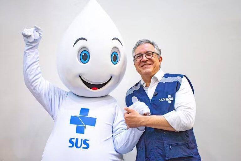 Ministro Alexandre Padilha anuncia vacinação contra Influenza e convoca população!