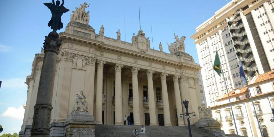 Ministro Luiz Fux suspende regras da Alerj e altera eleições no Rio de Janeiro