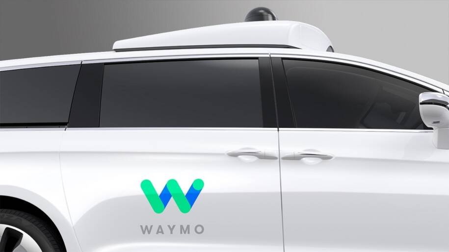 NTSB investiga Waymo por ultrapassagem ilegal de ônibus escolar em Austin