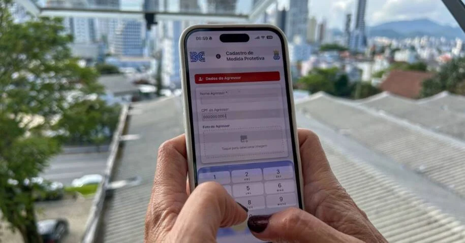 Prefeita Juliana Pavan lança ‘Alerta Mulher’ no BC Digital para proteção urgente