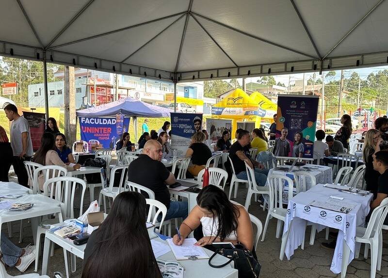 Prefeitura de Araquari promove Feirão Limpa Nome e Emprego com 600 vagas