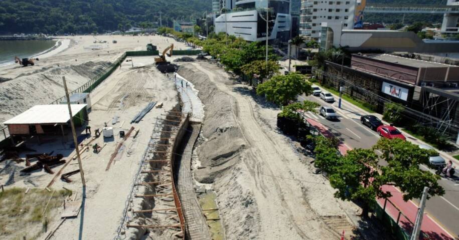 Prefeitura de Balneário Camboriú acelera reurbanização da Praia Central e gera expectativa