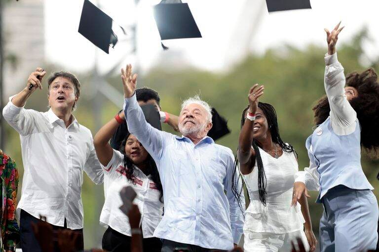 Presidente Lula anuncia R$ 290 milhões para educação em evento do Prouni