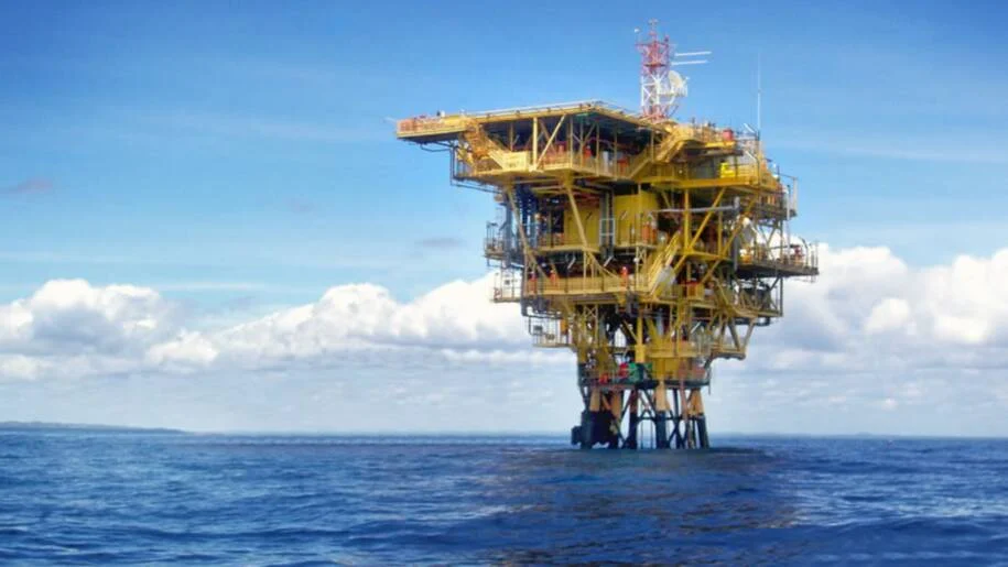 Prio inicia operações no Campo de Wahoo enquanto Greca disputa governo do Paraná