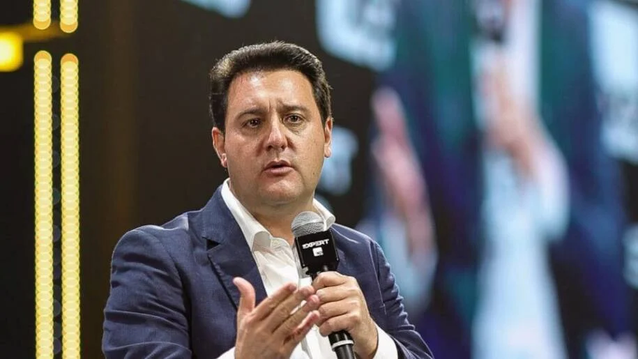 Ratinho Junior desiste da presidência e surpreende líderes do PSD em 2026