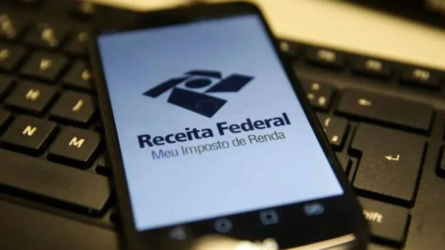Receita Federal confirma isenção para salários até R$ 5.000 na declaração de 2027