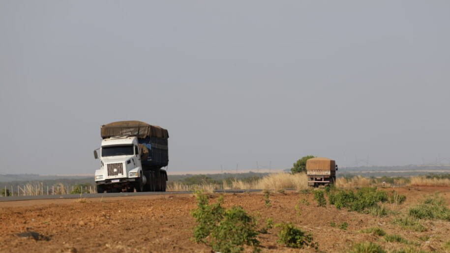 Renan Filho anuncia fiscalização eletrônica de fretes e ameaça caminhoneiros