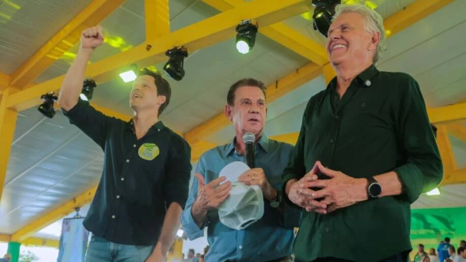 Ronaldo Caiado se filia ao PSD e acirra disputa presidencial com Ratinho e Leite