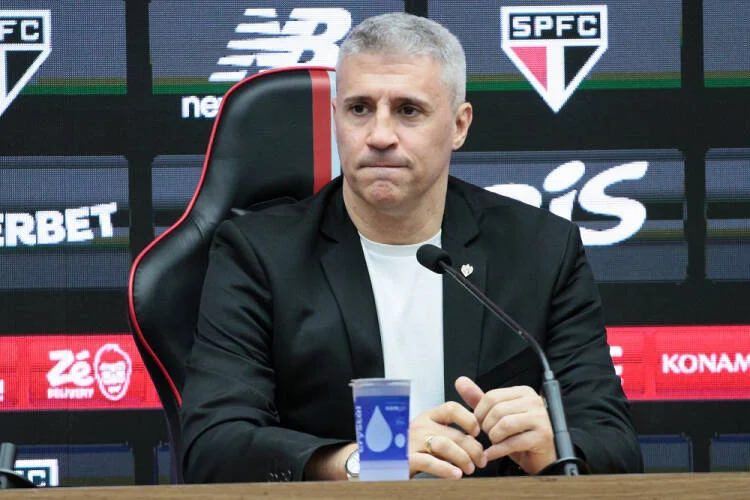 São Paulo demite Hernán Crespo após 46 jogos e 21 vitórias; crise se aprofunda!